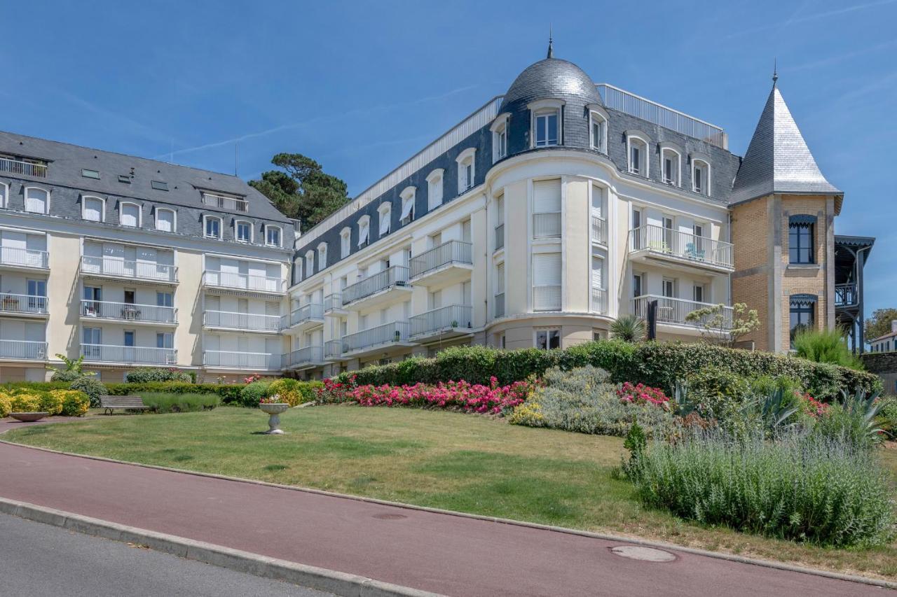 Appartement Face Mer Pour 4 Personnes Pornic Exterior photo